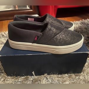 Reebok slip on sneakers